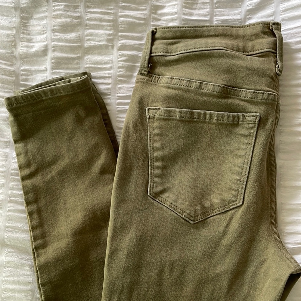 Old Navy Rockstar Mid Rise Jeans